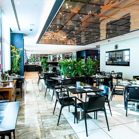 Hotel Ibis Styles Milano Est 4*