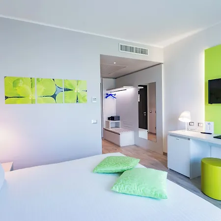 Ibis Styles Milano Est 4*