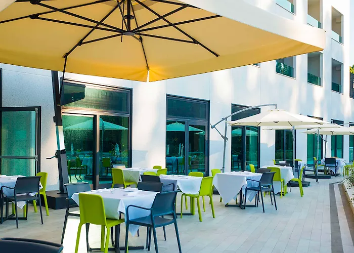 Ibis Styles Milano Est Hotel 4*